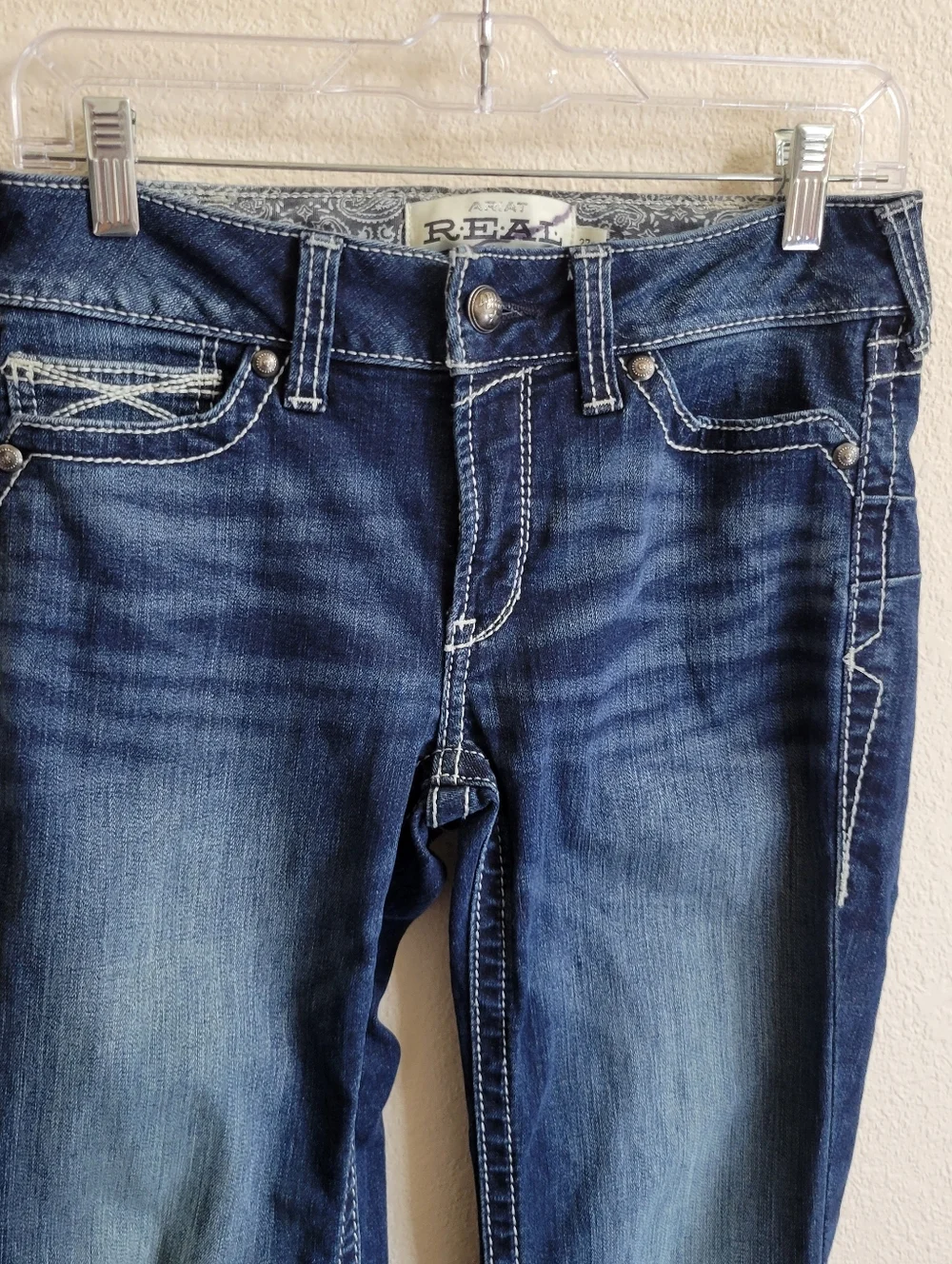 Ariat R.E.A.L. Denim Jeans Medium Wash Straight Leg Women’s 27R. Length 41" - Picture 3 of 8